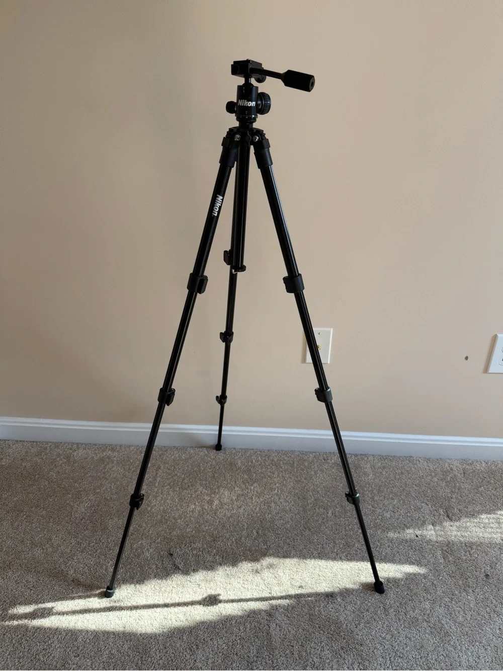 Nikon •excellent used